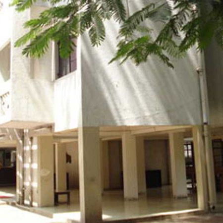 Meru Hotel Pune Eksteriør billede